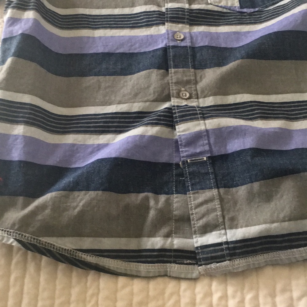 Button down short sleeve shirt new without tags
